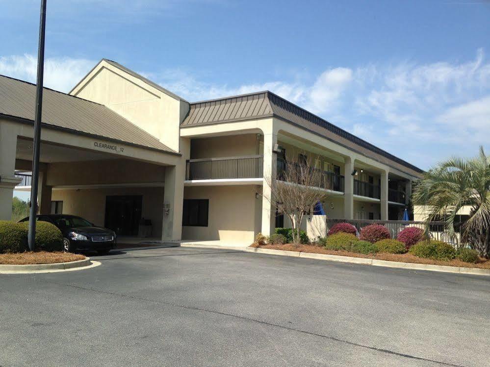 Baymont By Wyndham Orangeburg North Otel Dış mekan fotoğraf